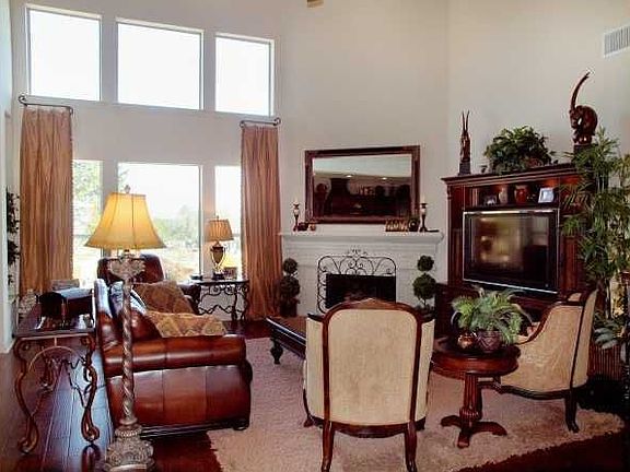 4th image of 1220 Hawks Canyon Cir
