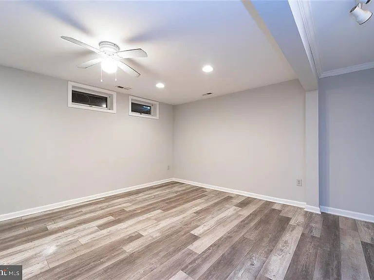 9428 Orbitan Ct — Photo 23