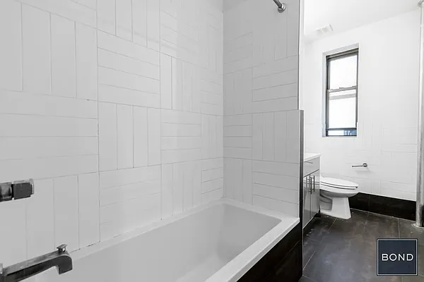 Rented by Bond New York | media 24