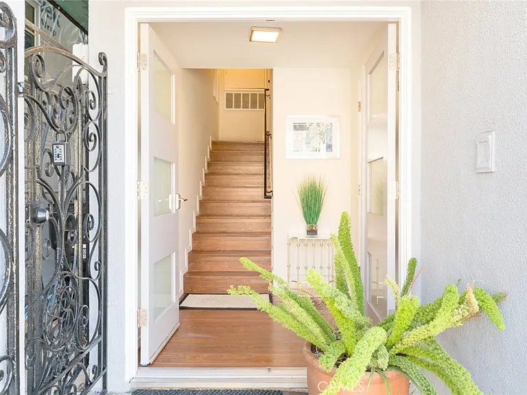 126 Neptune Ave — Photo 13