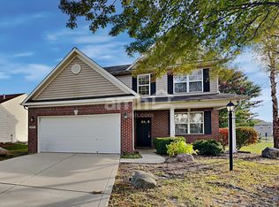1071 Sassafras Trl, Greenwood, IN 46143