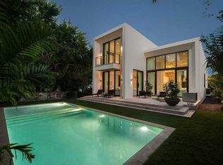 3185 Royal Palm Ave, Miami Beach, FL 33140