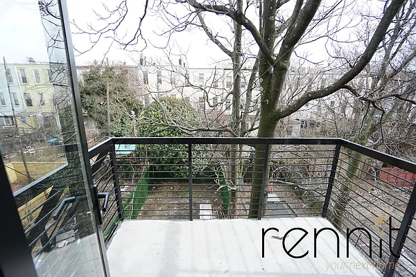 Rented by Rennit Inc. | media 11