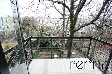 Rented by Rennit Inc.