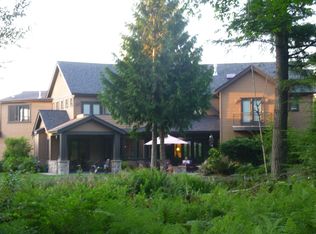 25815 NE 1st Pl, Sammamish, WA 98074