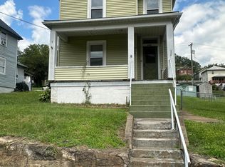 626 W Ridgeway St, Clifton forge, VA 24422