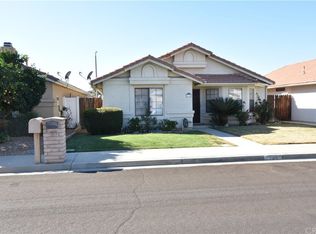 795 Alondra Dr, Hemet, CA 92545