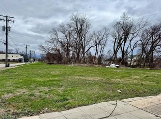 Harbor St, Conneaut, OH 44030