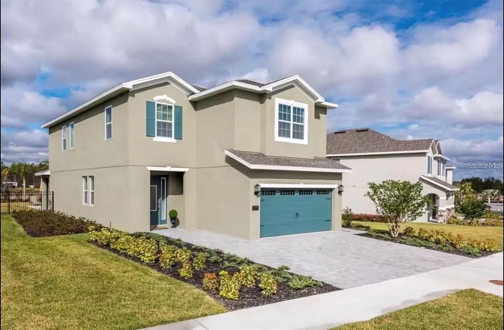 6 bed, 6.0 bath, 2831 sqft, $4,500 — Photo 1