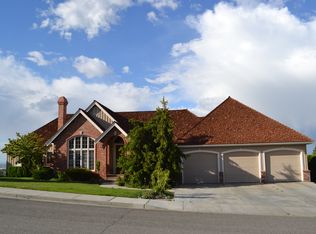 6014 W 26th Ave, Kennewick, WA
