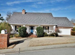 15003 Lamplight Way, Little Rock, AR 72211