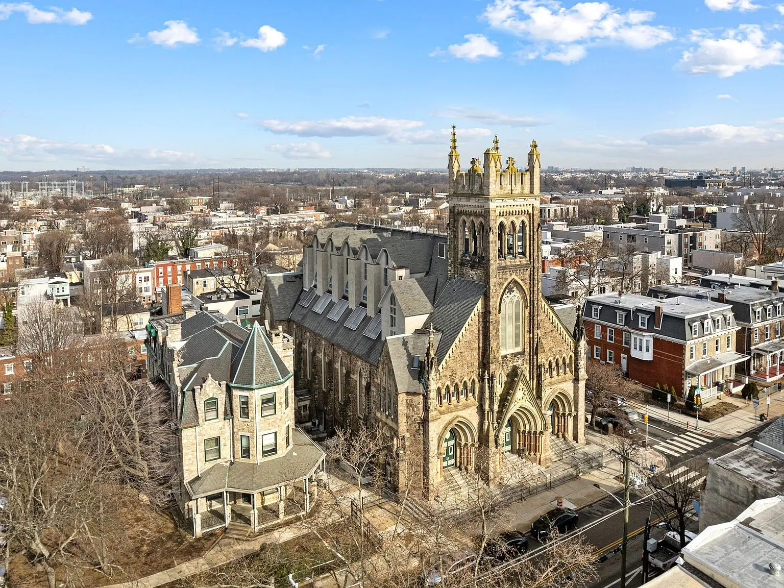 Steeple Lofts at University City — Photo 2
