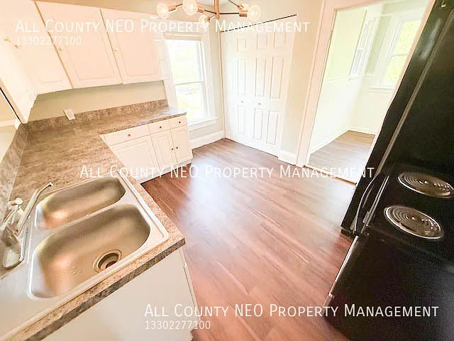 126 E Mapledale Ave #B — Photo 6