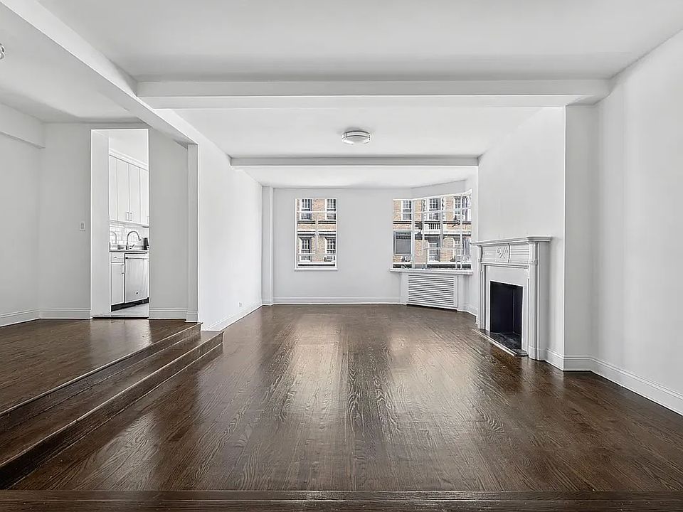 1st image of 20 5th Ave APT 3E