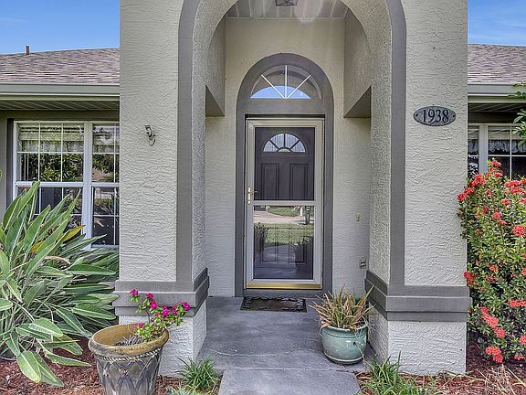 3rd image of 1938 Fabien Cir