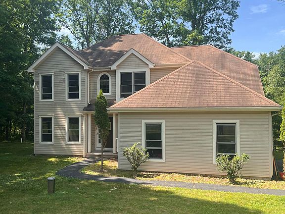 2nd image of 1288 Overlook Ct