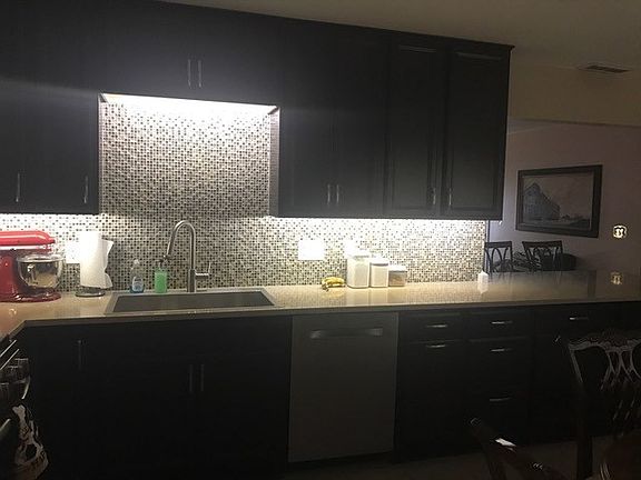 3rd image of 1027 Paul Dr