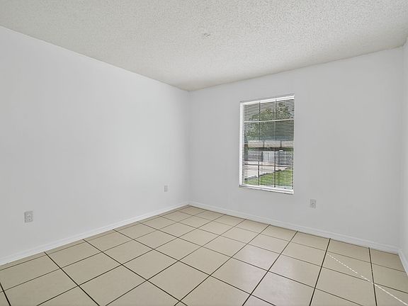 4th image of 410 Thor Ave SE APT 103