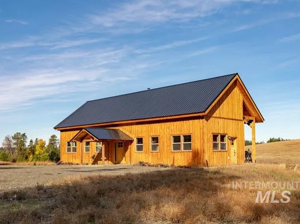 1031 Freedom Ln, Deary, ID 83823