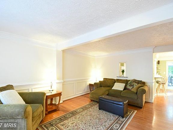 3rd image of 12846 Bison Ct