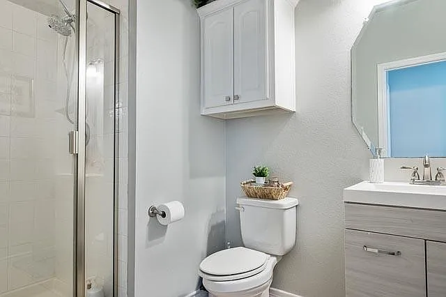 1301 Indian Lake Trl — Photo 22
