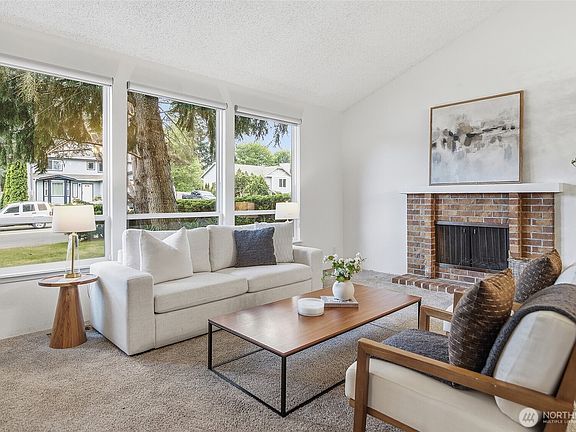 5th image of 15524 SE 179th Street