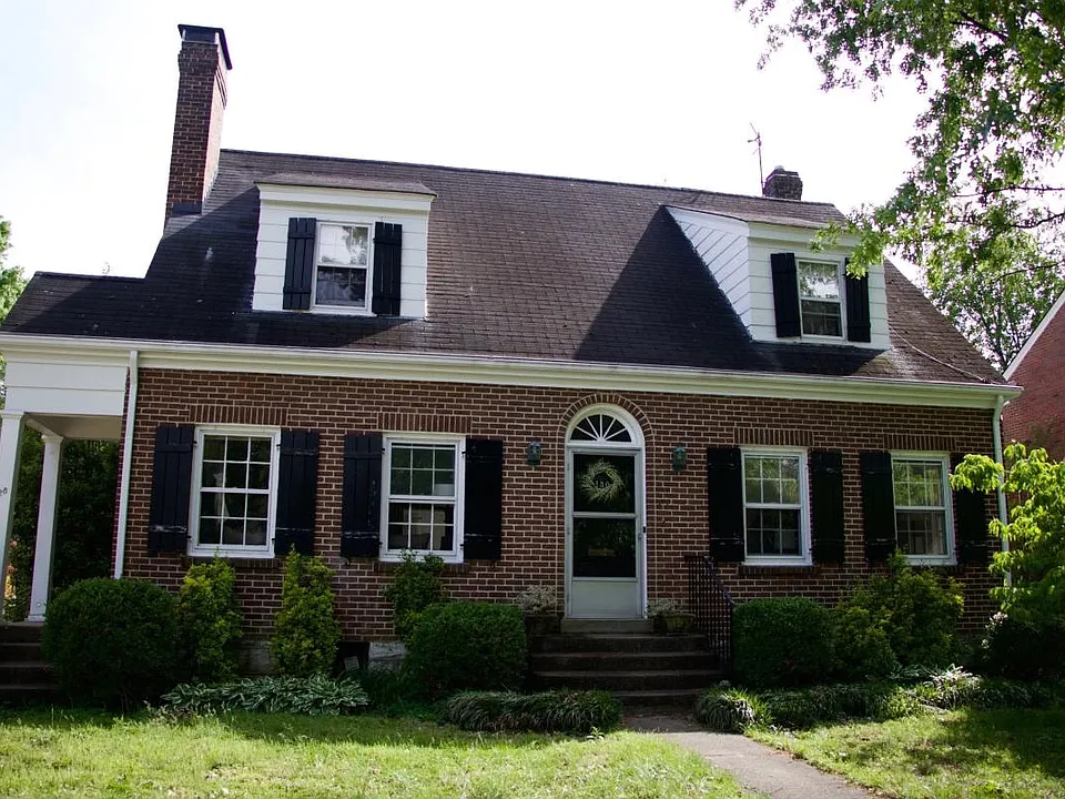 128 Barberry Ln