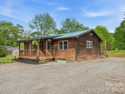 3 Mos Way, Candler, NC, 28715