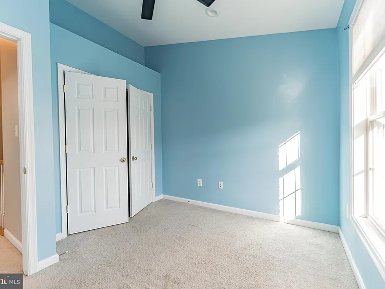 4858 Lee Hollow Pl — Photo 15
