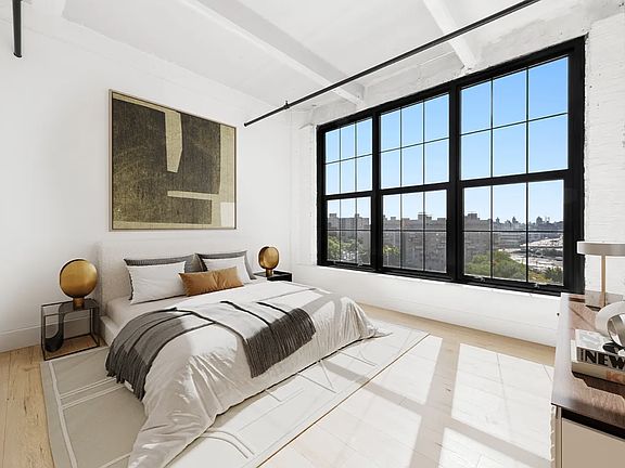4th image of 475 Kent Ave APT 705