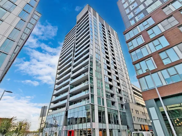 15 Baseball Pl #722, Toronto, ON M4M 0E6