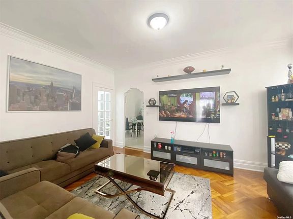 2nd image of 2632 95th St