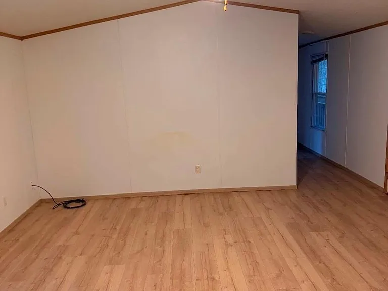 642 Hidden Oaks Dr — Photo 5