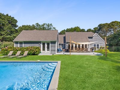 12 Fairway Dr, East Hampton, NY, 11937