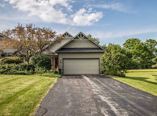18 Old Farm Ln, Cazenovia, NY 13035