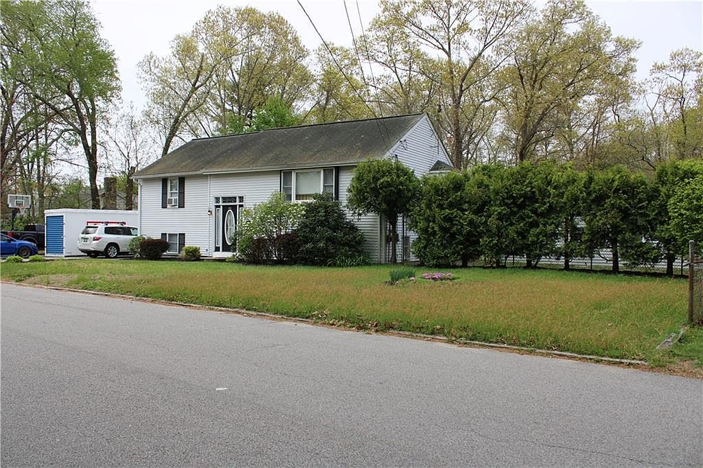 88 Bend St, Warwick, RI 02889 Zillow