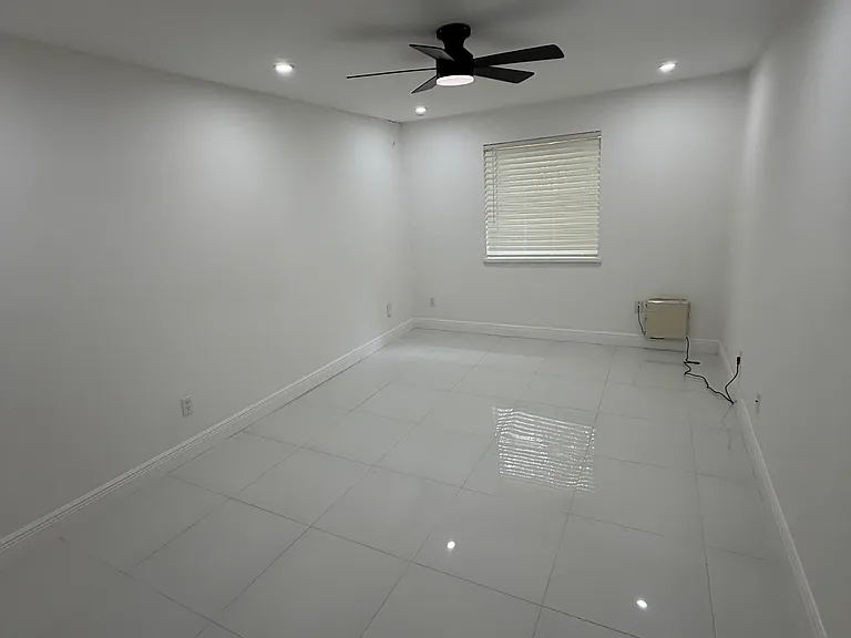 7531 Dolonita Dr — Photo 6