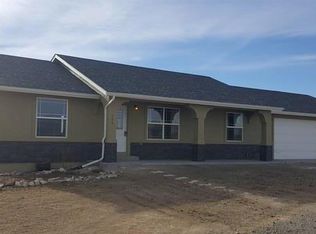 450 E Gentry Dr, Pueblo West, CO 81007