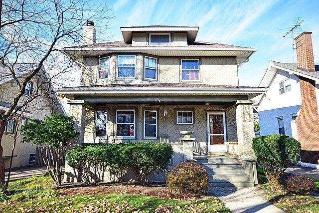 1st image of 617 Carpenter Ave