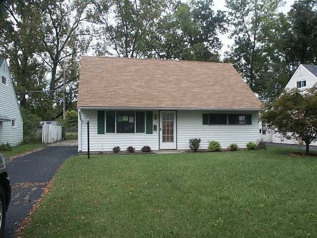 1st image of 525 W Virginia Cres