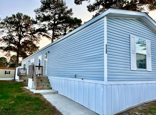 650 Terry Ln, Jacksonville, NC 28546