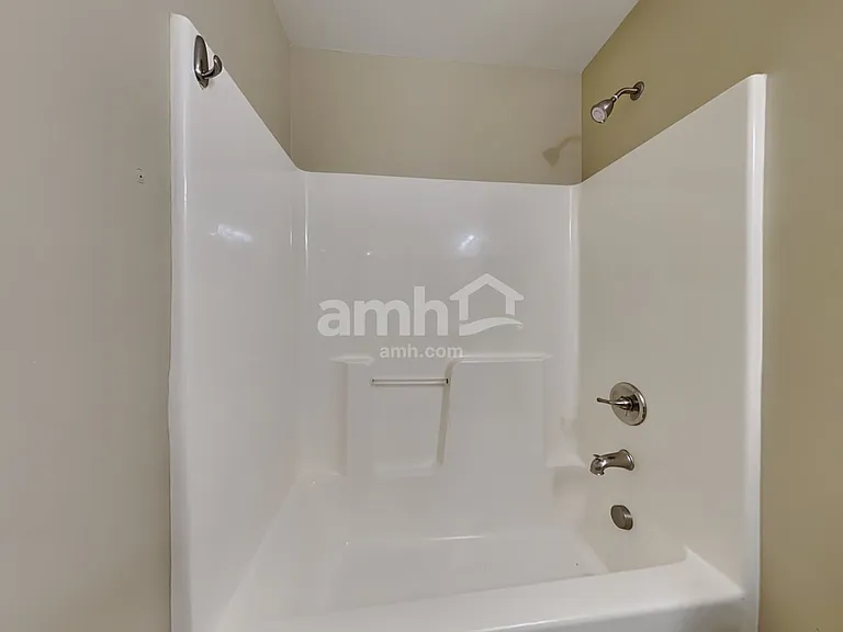 7778 Discovery Rd — Photo 18