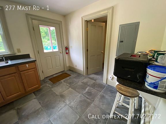 5th image of 277 Mast Rd Unit 1