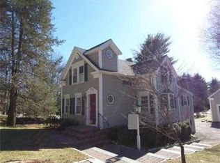 379 Summer St, Lynnfield, MA 01940