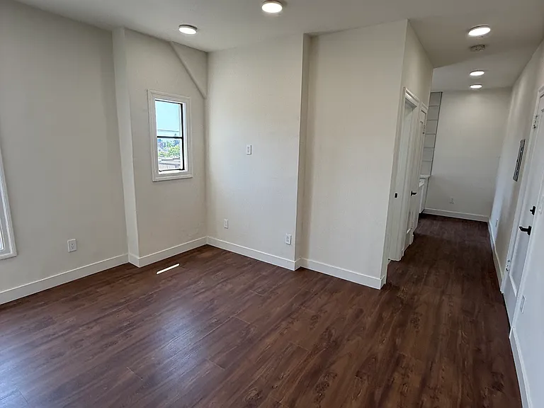 2317 Fruitvale Ave #305 — Photo 7