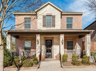2316 Royal Crescent Dr N, Flower Mound, TX 75028