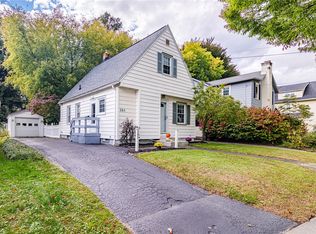 285 Merchants Rd, Rochester, NY 14609