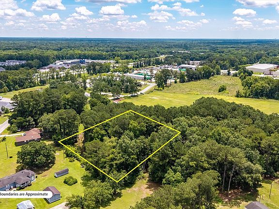 2nd image of 0 Acres Dr