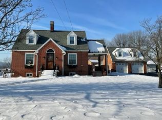 227 8th St, Lewistown, PA 17044