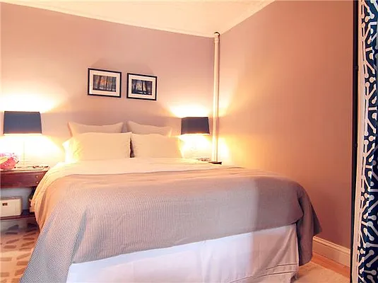 Rented by David Francis New York LLC | media 60